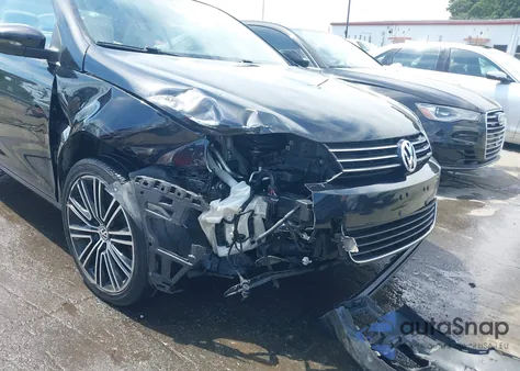 2014 Volkswagen Eos Sport from USA, damaged, VIN WVWBW8AH2EV006290